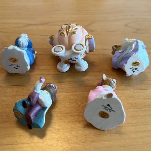 Merry Miniatures by Hallmark Cinderella set. Mint condition with tags. - Picture 3 of 3